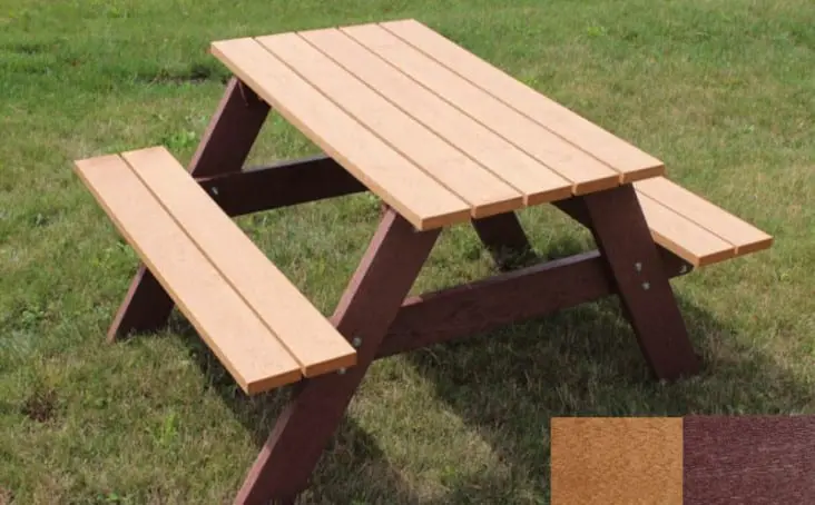 Small picnic table made from recyled plastic