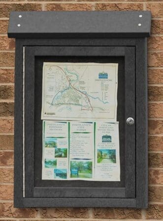 Small Message Center - 1 Side Wall Mount zero post in Black color