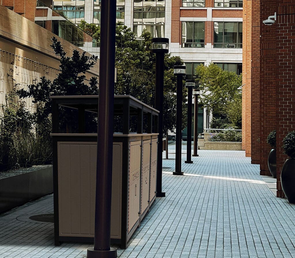 3T32 Alley Sidewalk
